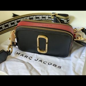 Gently used Marc Jacobs the Snapshot bag